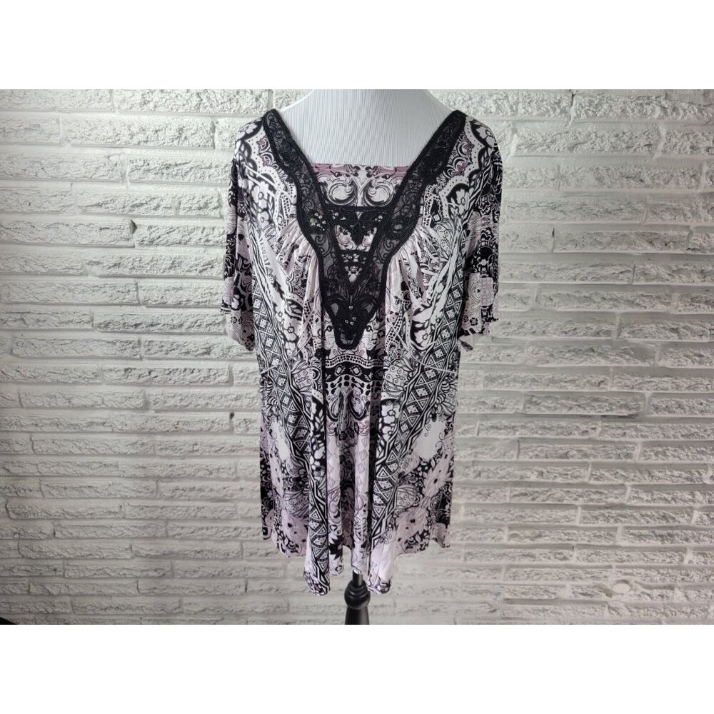 Energe Womens 2X Plus Black Geometric Mandala Tunic Lace Trim Square Neck GEO68E